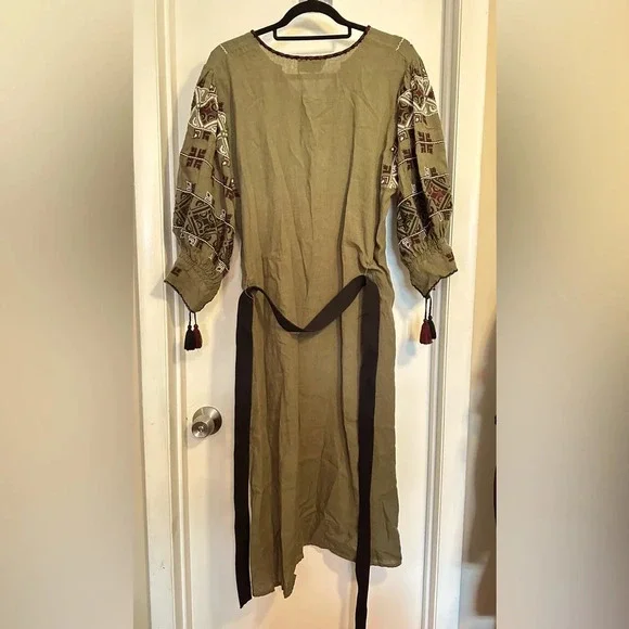 nili lotan green dress Nili Lotan Della Cotton Lace Maxi Dress main image 1